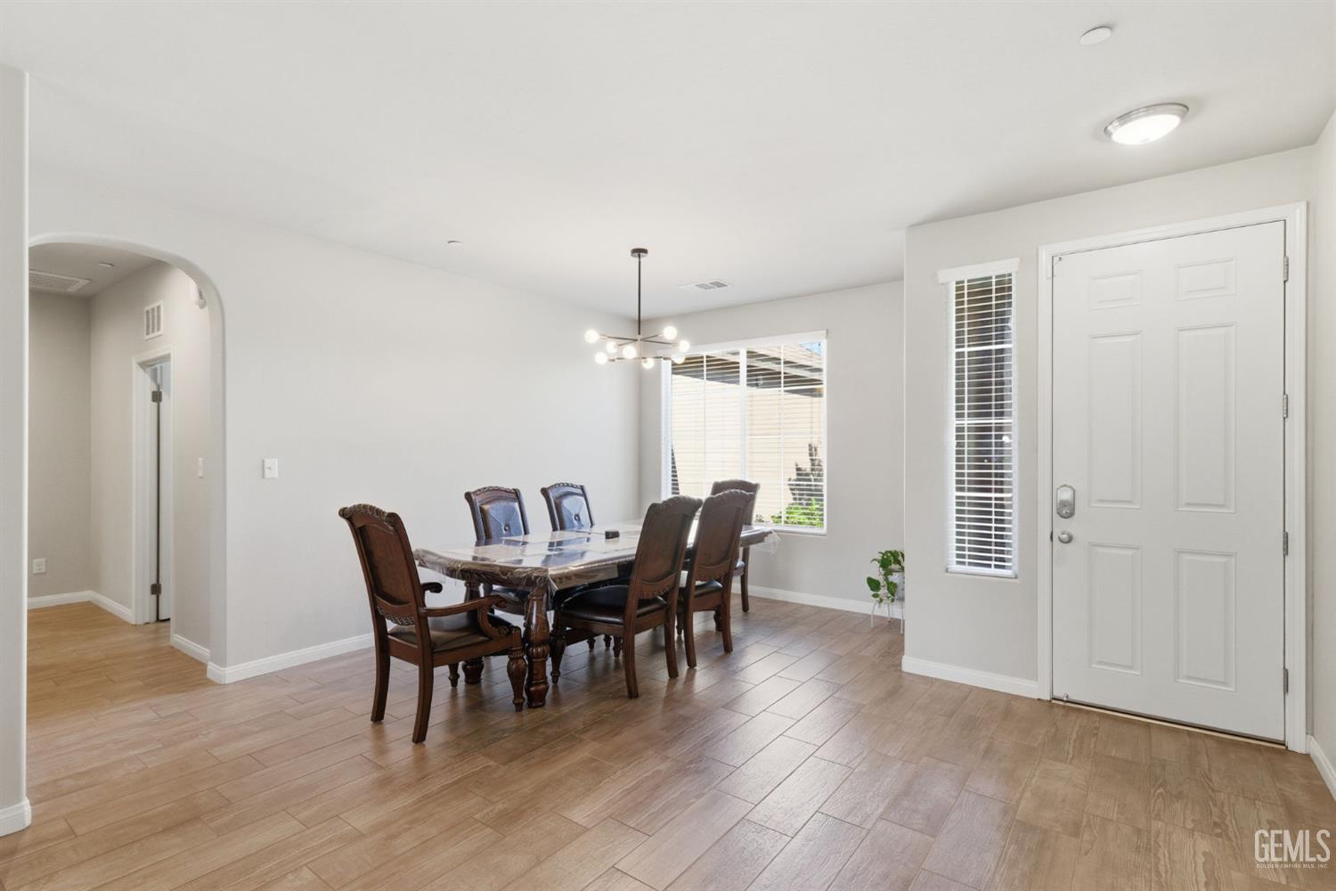 9005 Ribston Avenue — photo 5