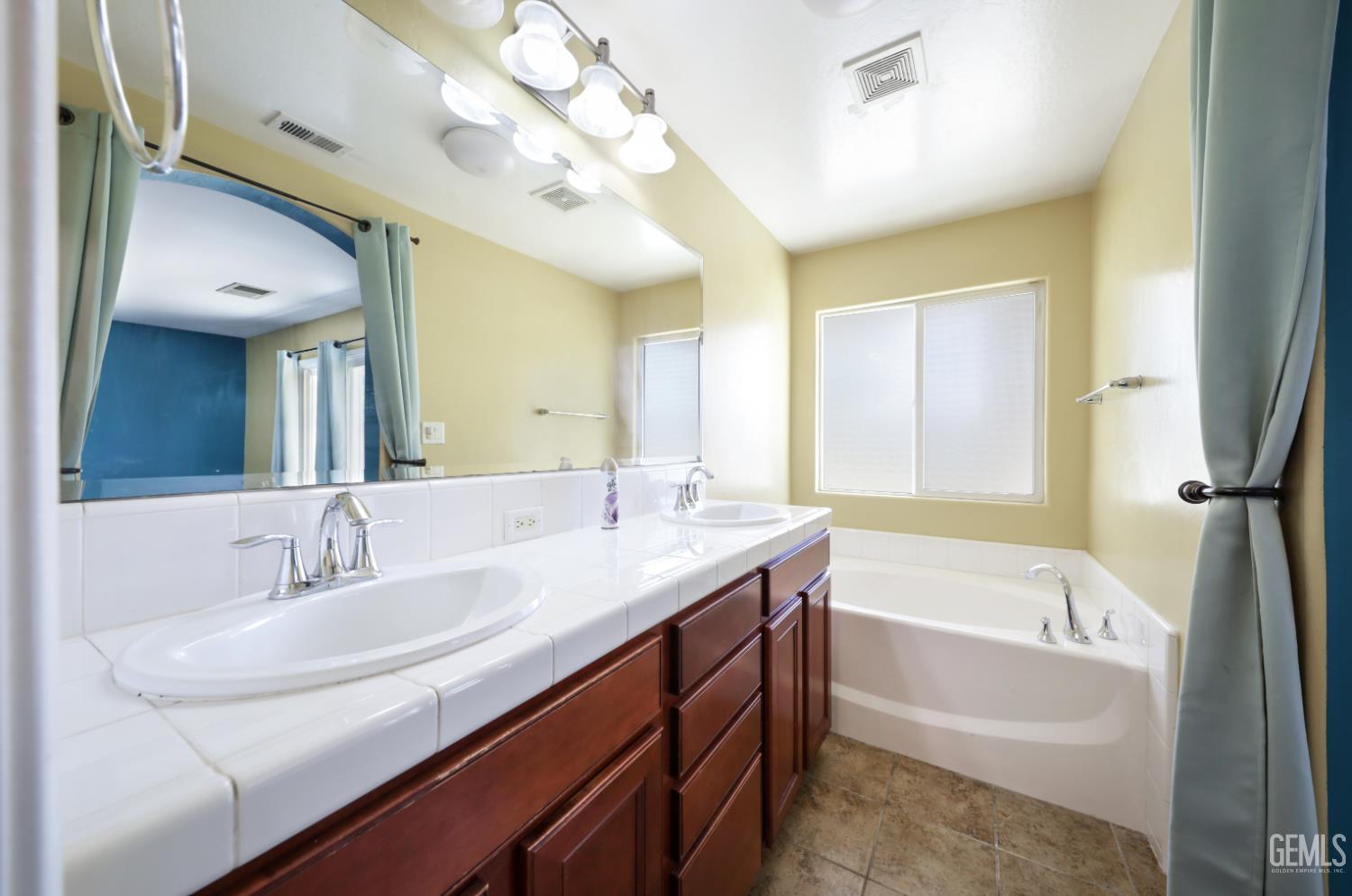 13428 Ridgeway Meadows Drive — photo 22