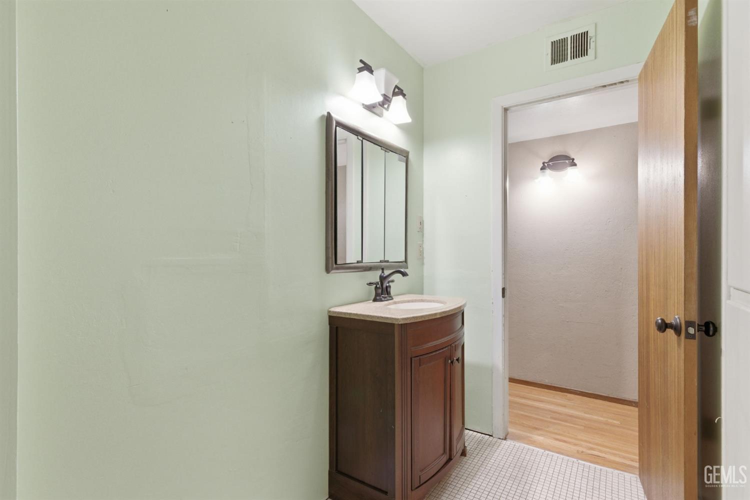 1819 Locust Ravine — photo 33