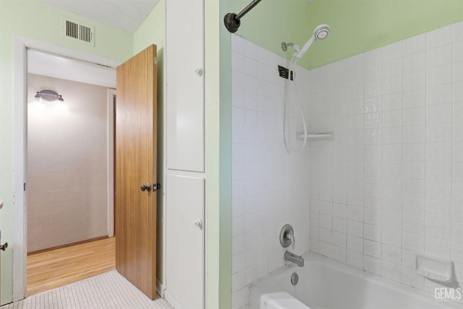 1819 Locust Ravine — photo 32