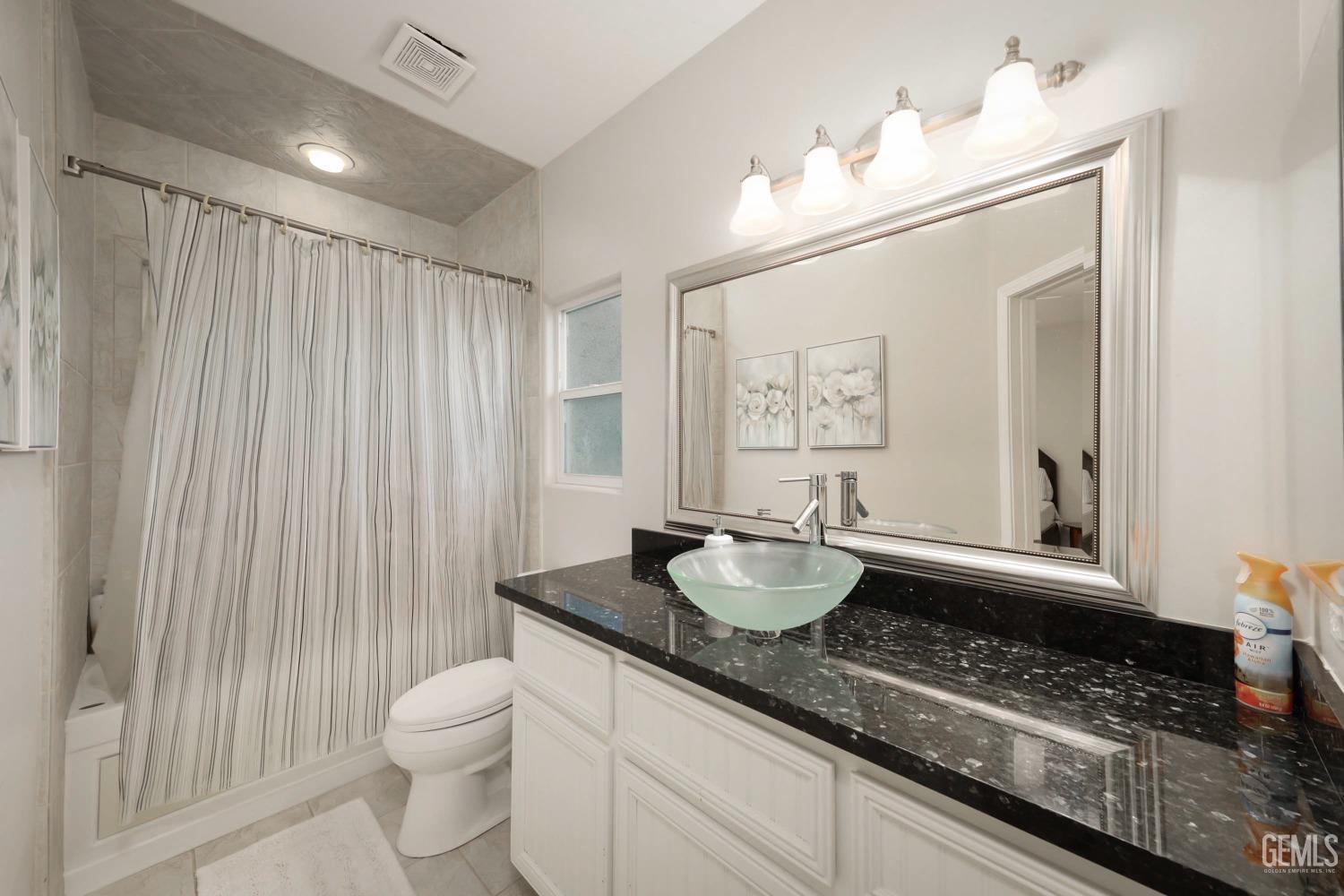 15520 Arabella Avenue — photo 32