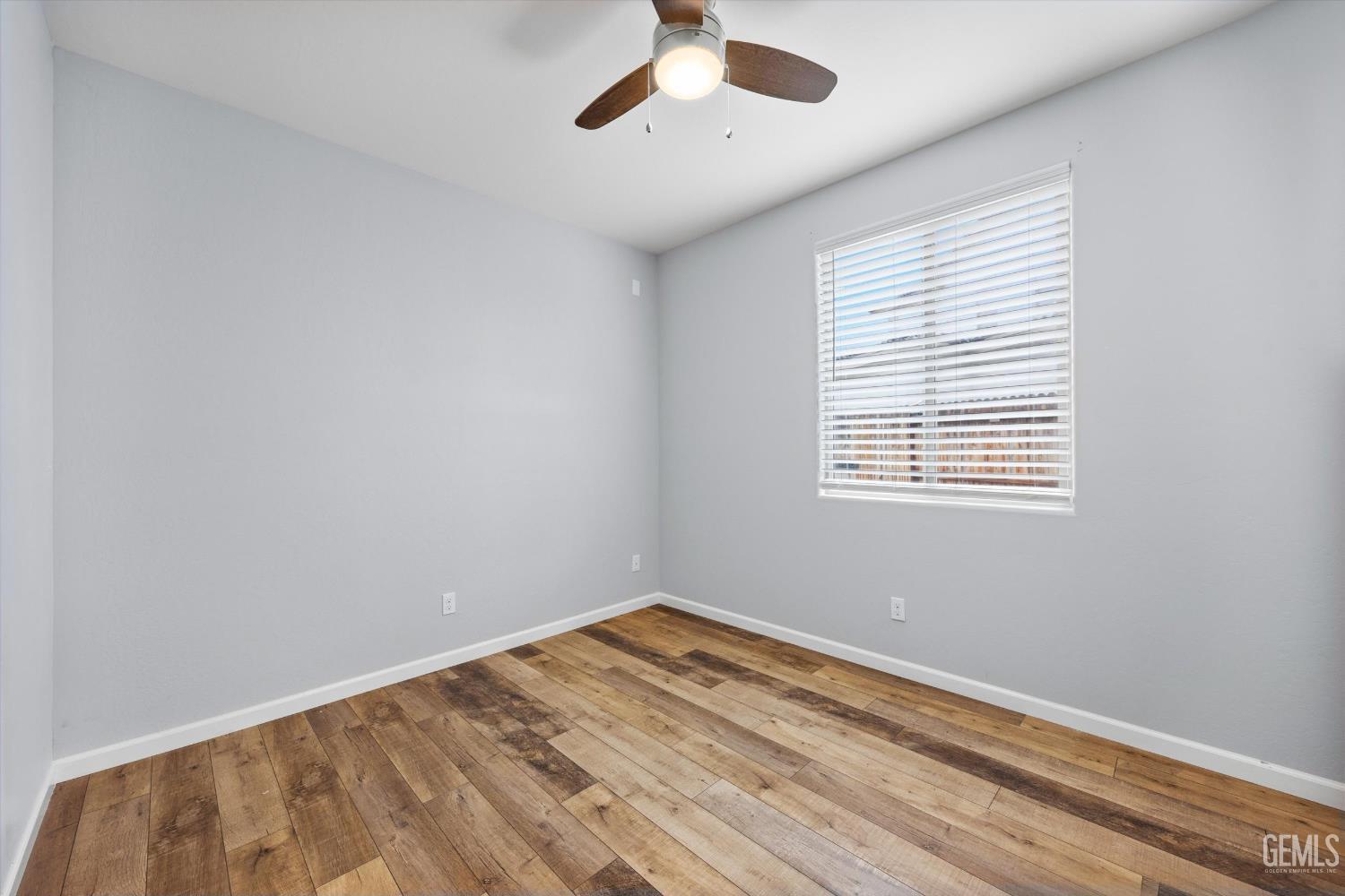 15309 Northampton Avenue — photo 41