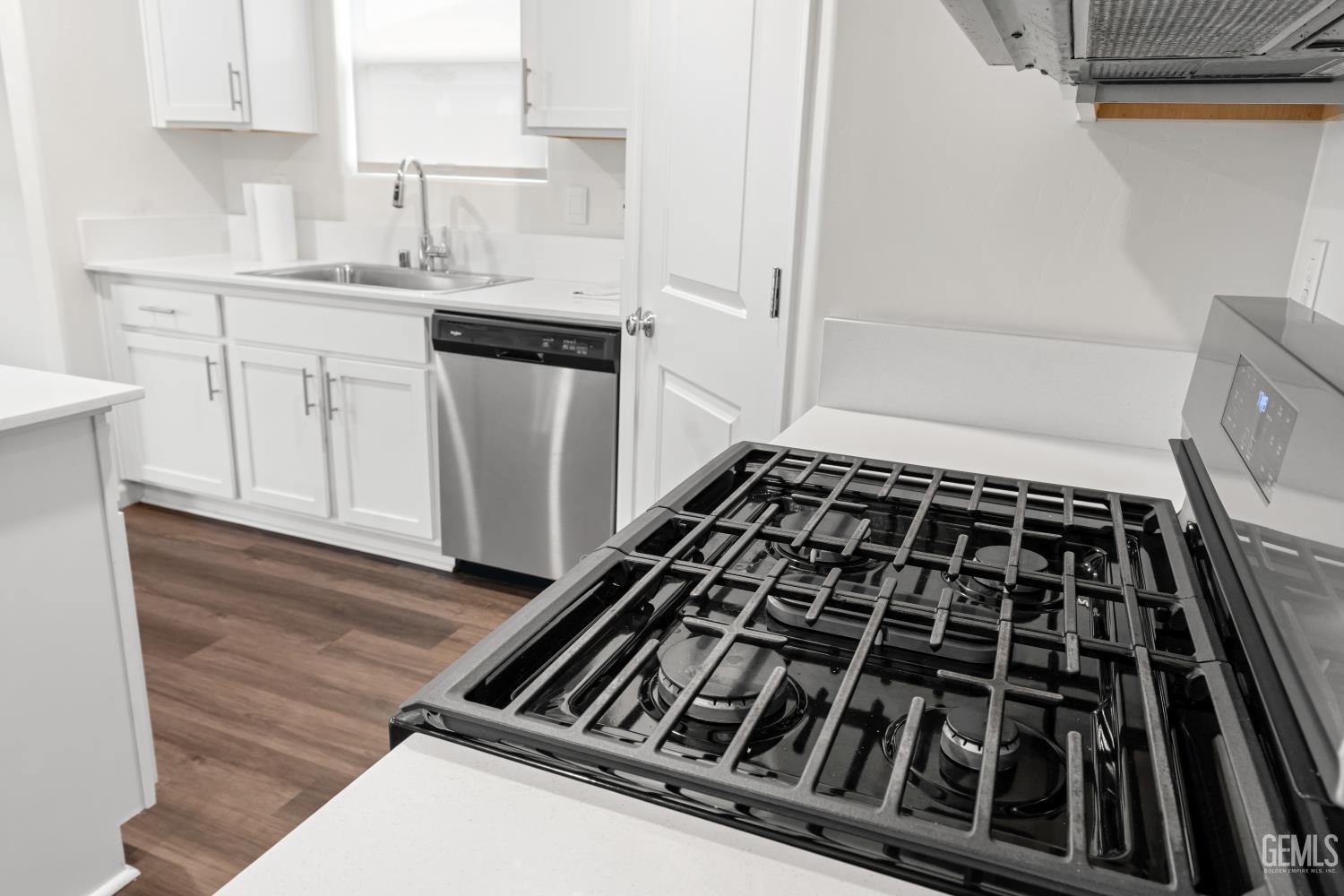 8627 Delcon Drive — photo 7