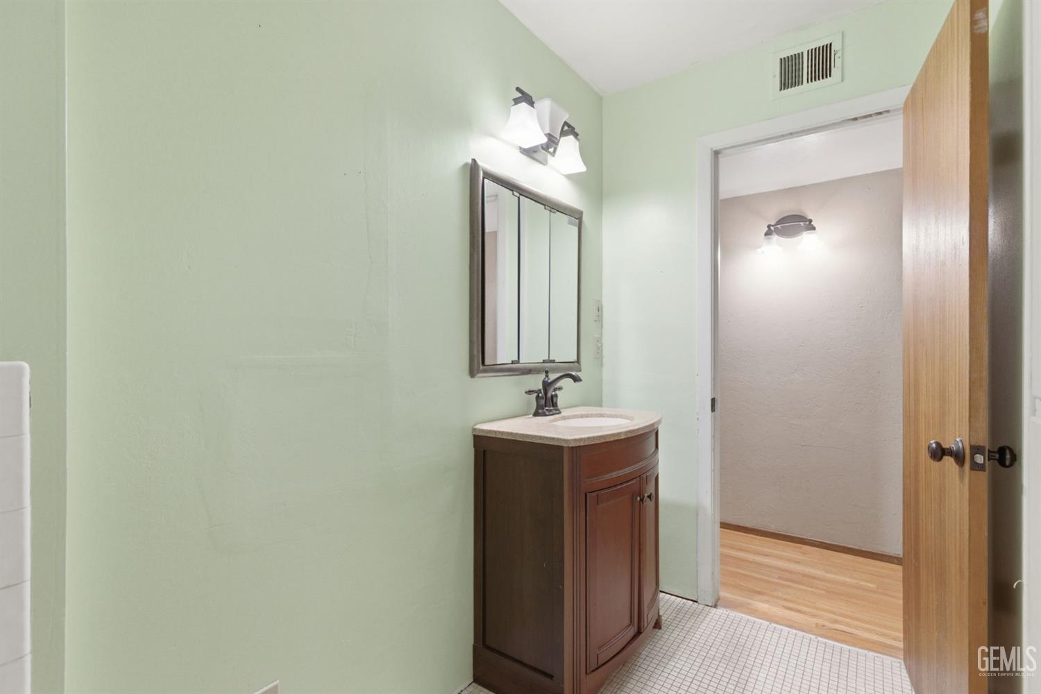 1819 Locust Ravine — photo 34