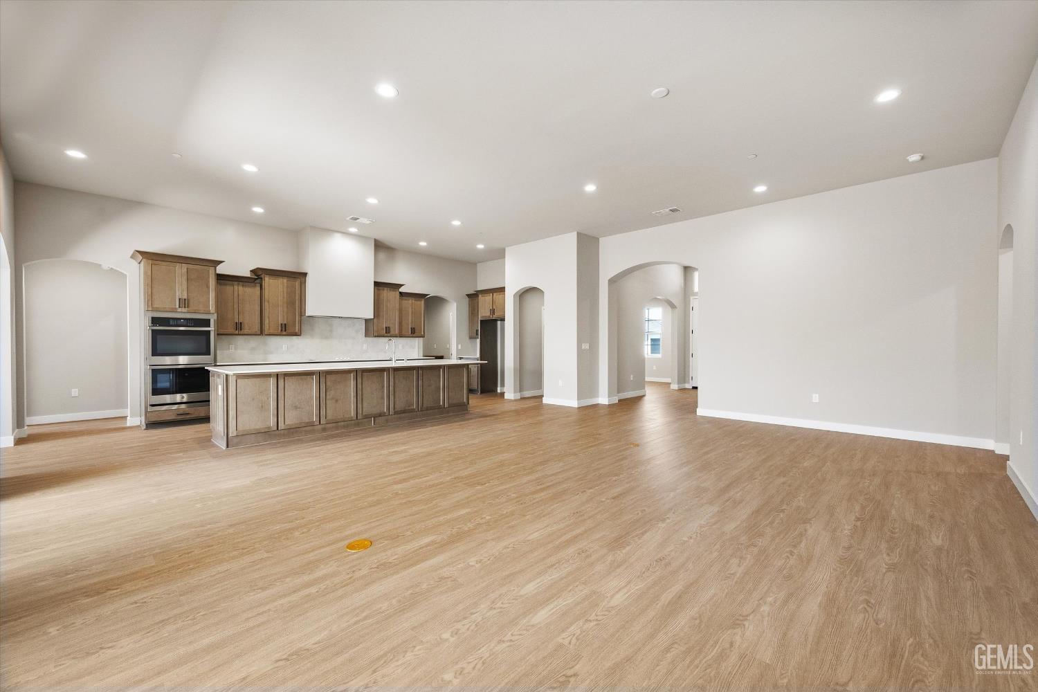 7101 Healthland Drive — photo 10