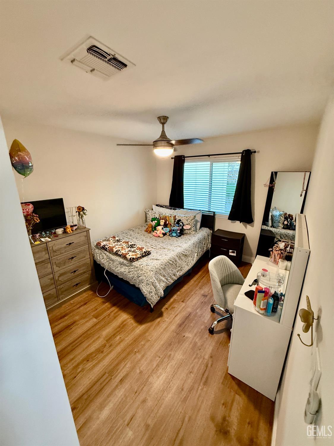 930 Olive Drive — photo 13