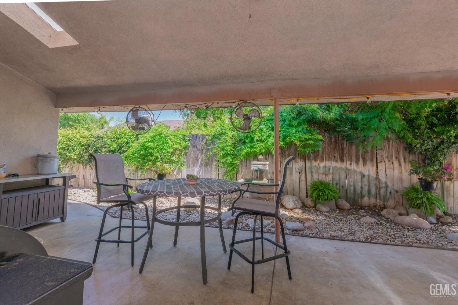 6800 Redwing Court — photo 32
