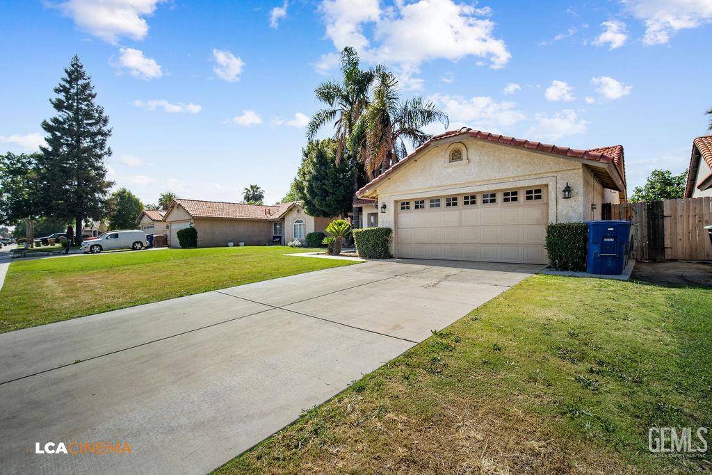 5915 Pine Canyon Drive — photo 3