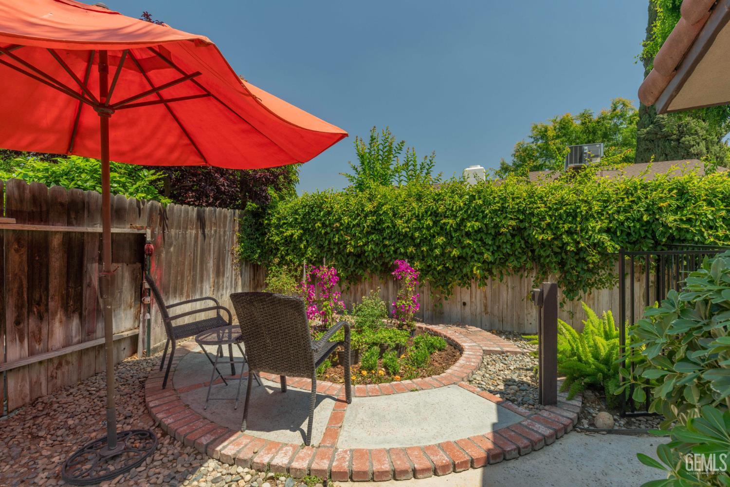 6800 Redwing Court — photo 30