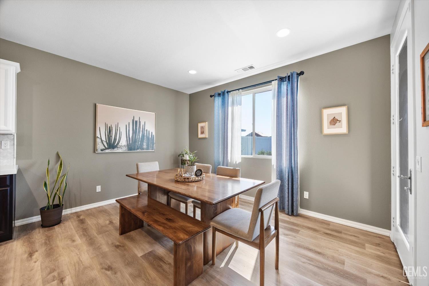 203 White Alder Drive — photo 36