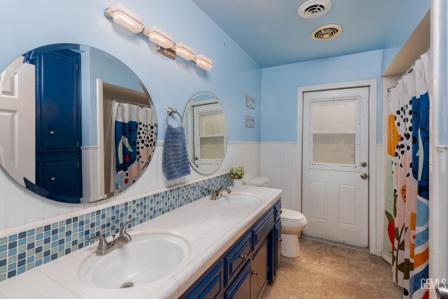 6800 Redwing Court — photo 24