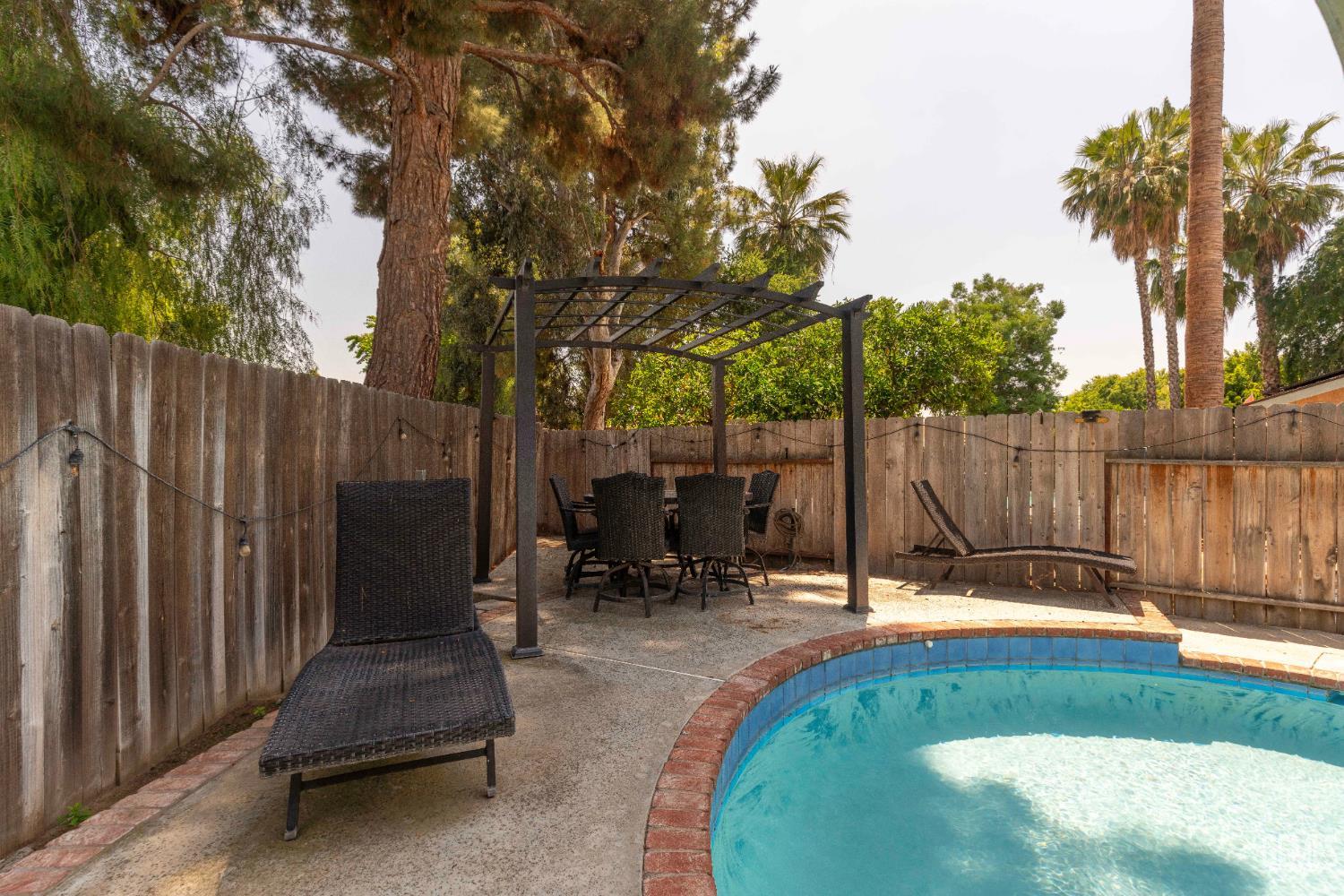 6800 Redwing Court — photo 29