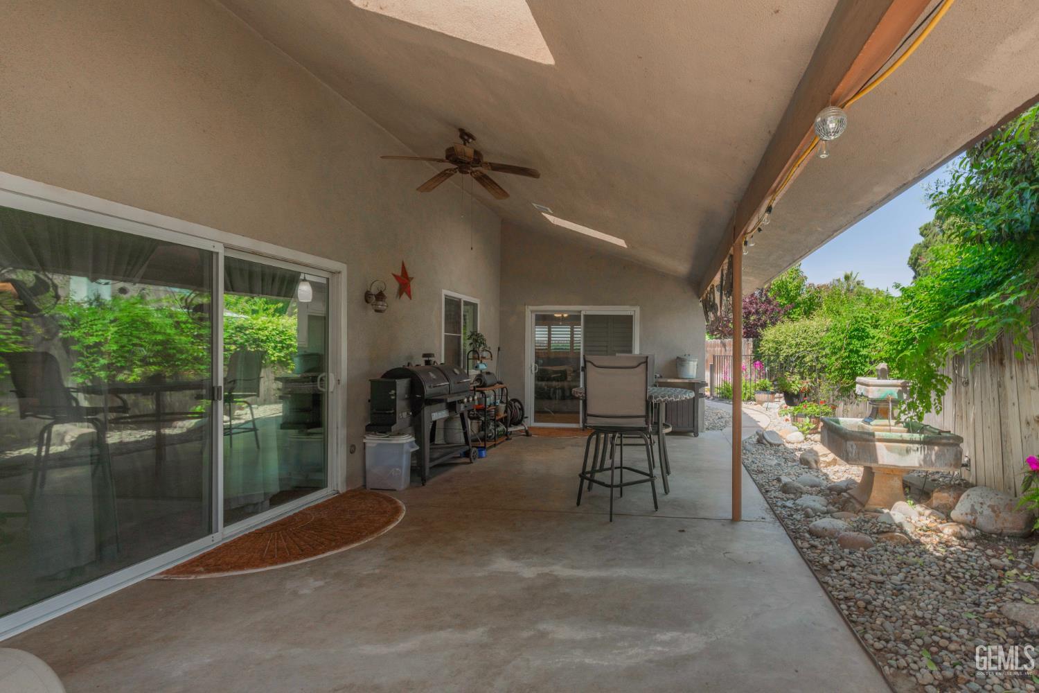 6800 Redwing Court — photo 31