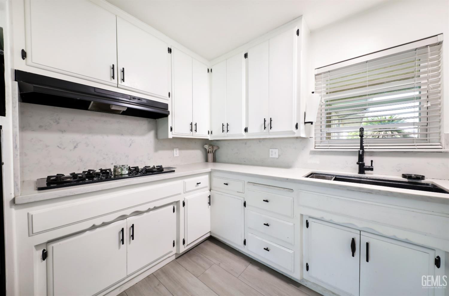 901 Monna Avenue — photo 23