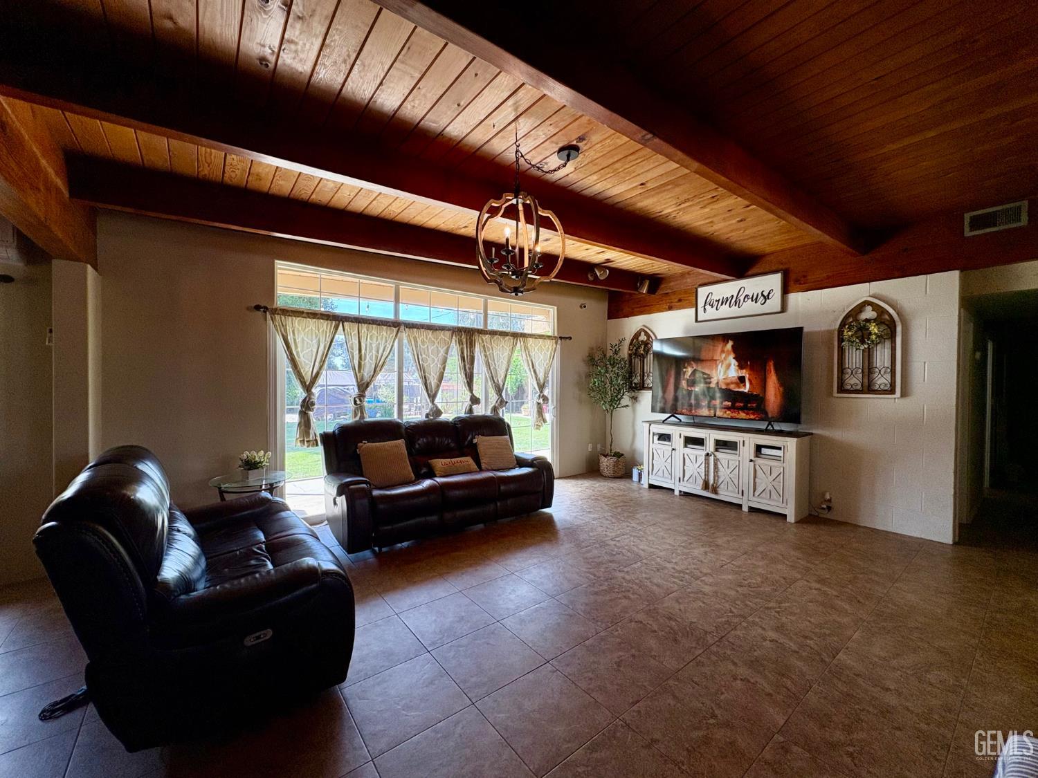 5025 Fillmore Avenue — photo 13