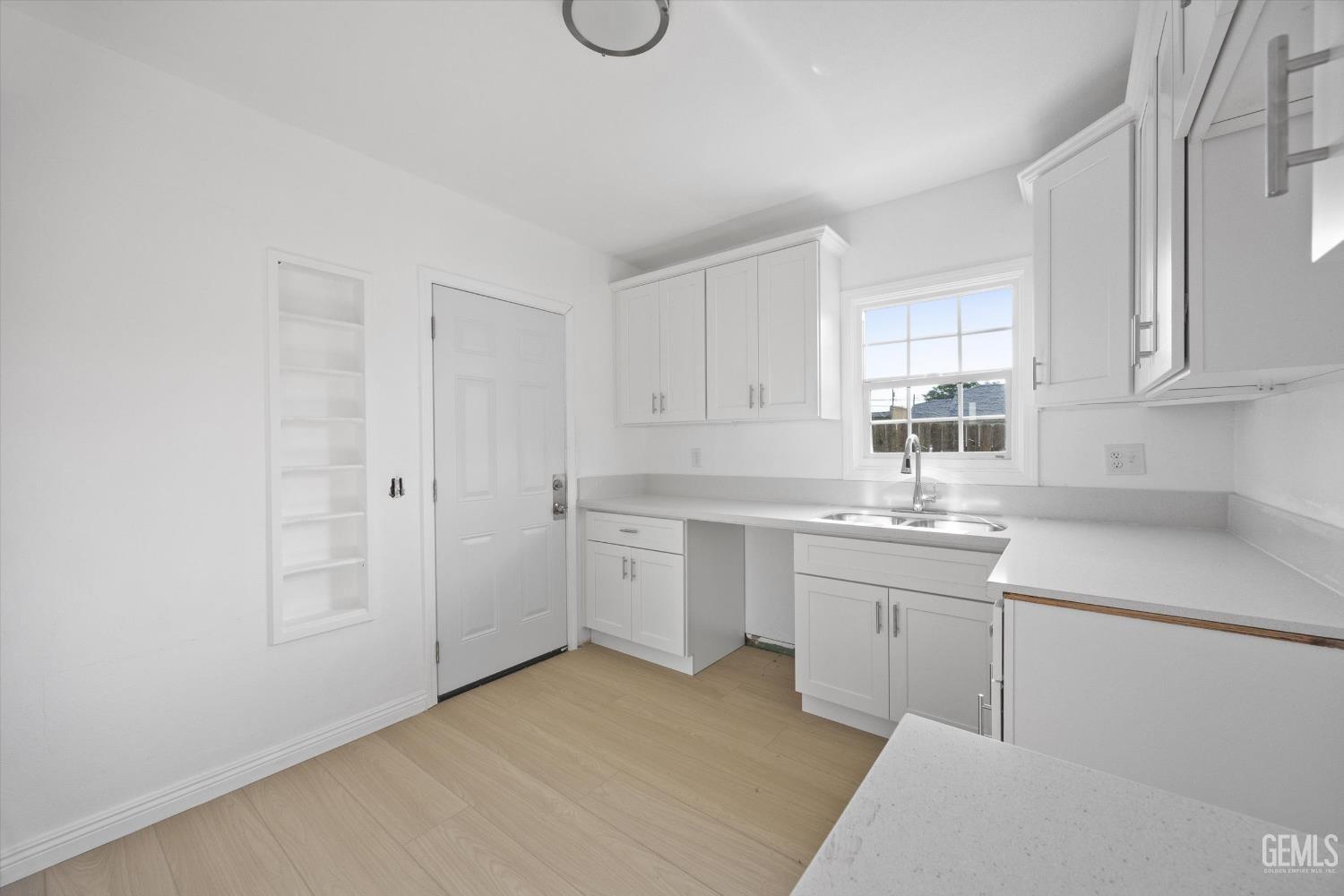 506 Lincoln Avenue — photo 12