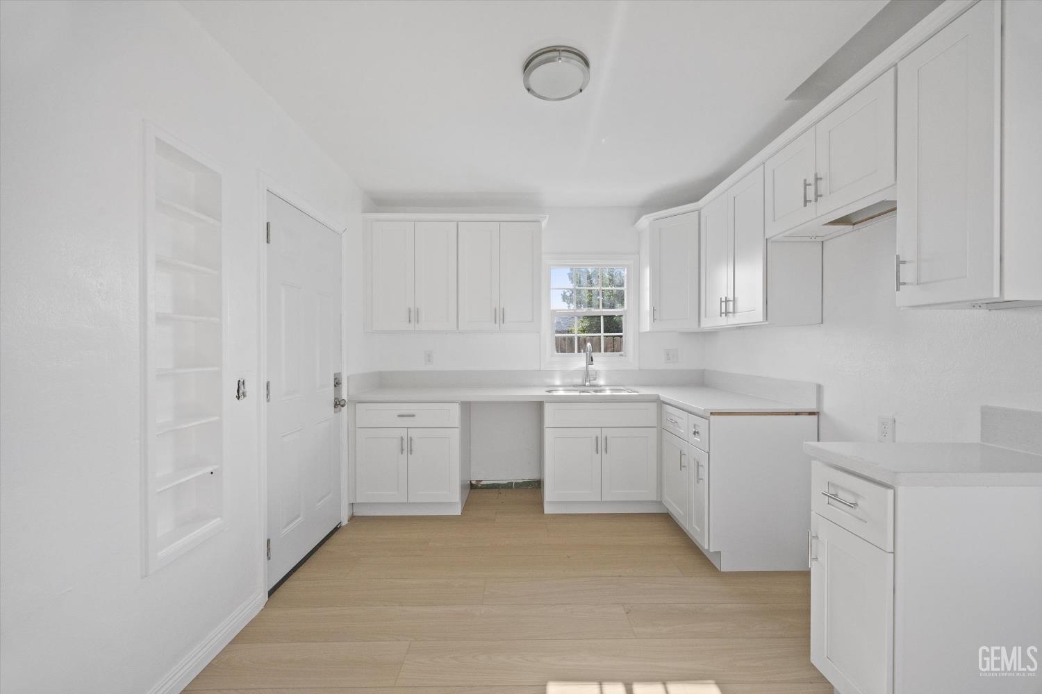 506 Lincoln Avenue — photo 11
