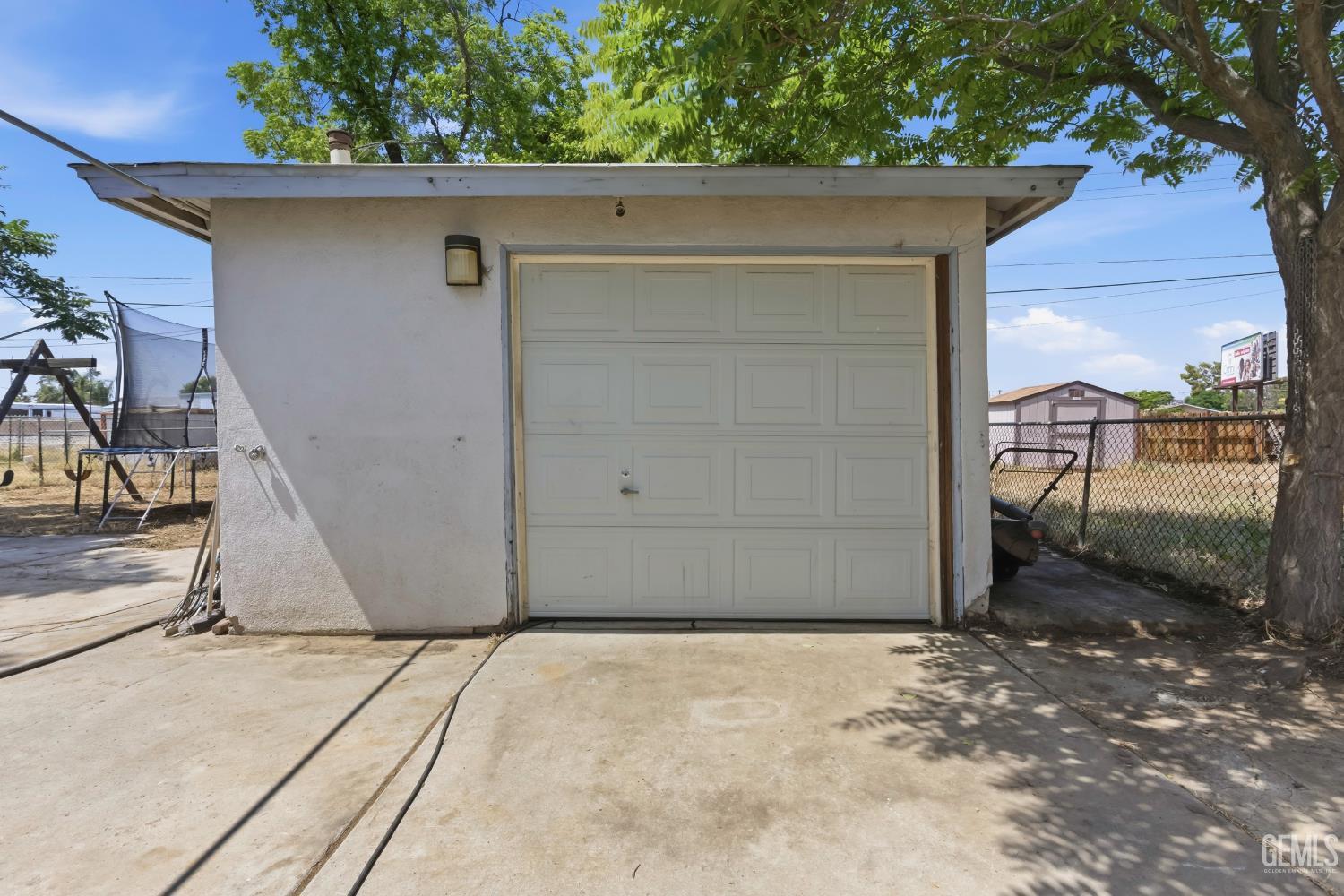 1320 Castaic Avenue — photo 33