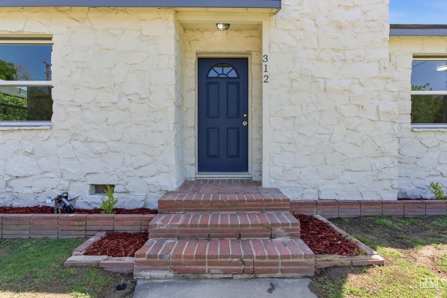 312 Real Road — photo 6