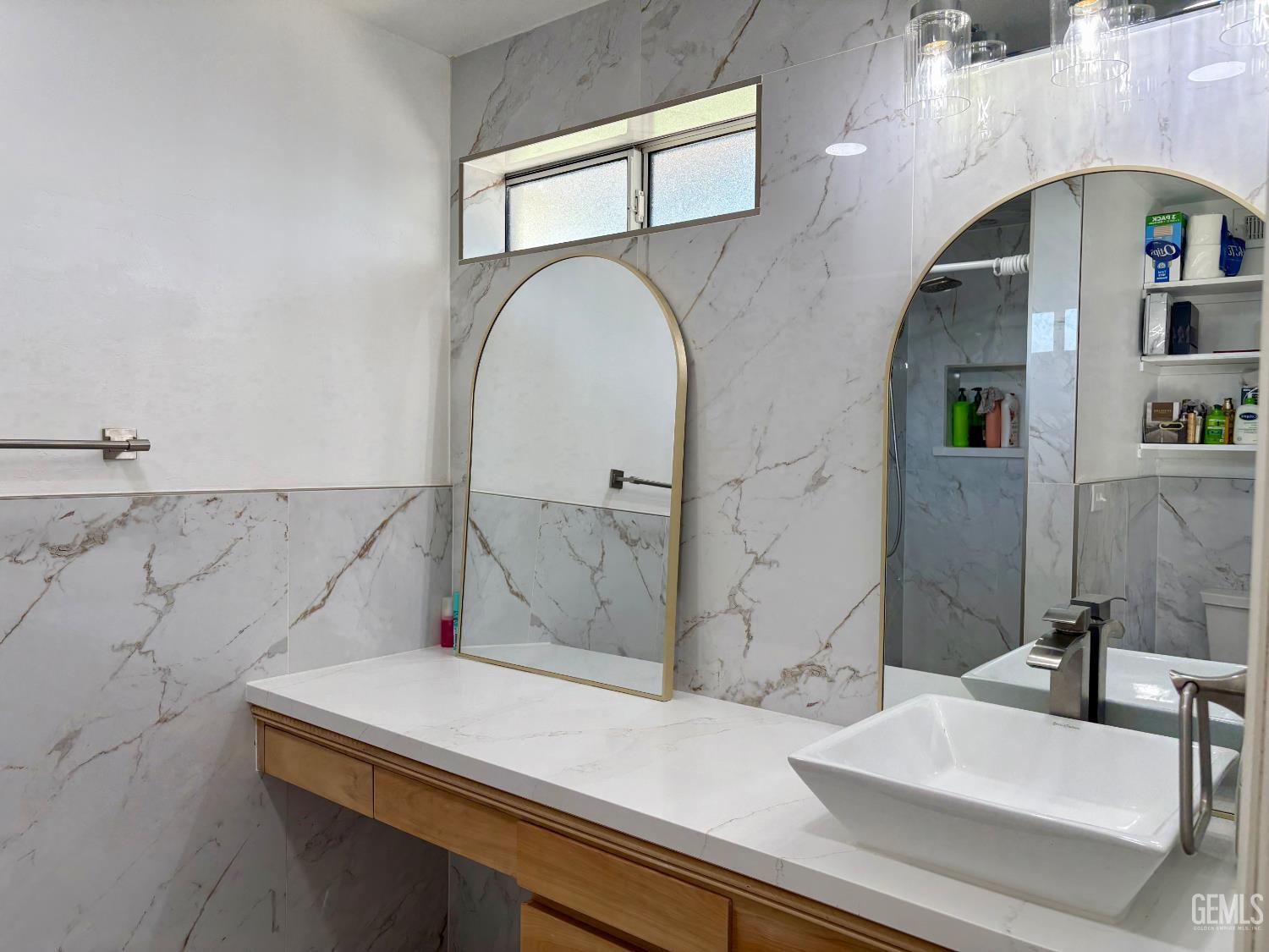 5025 Fillmore Avenue — photo 20