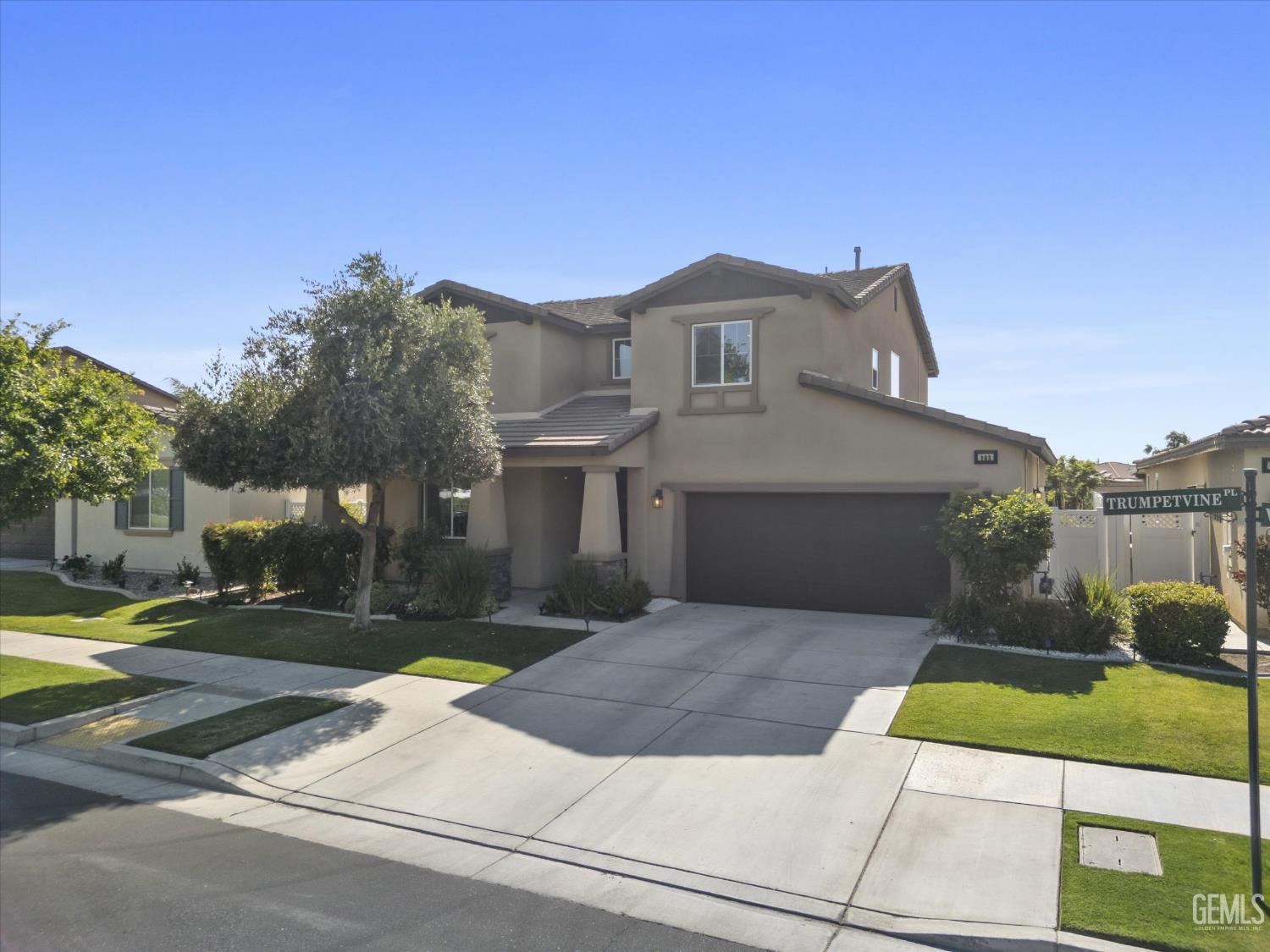 203 White Alder Drive — photo 6