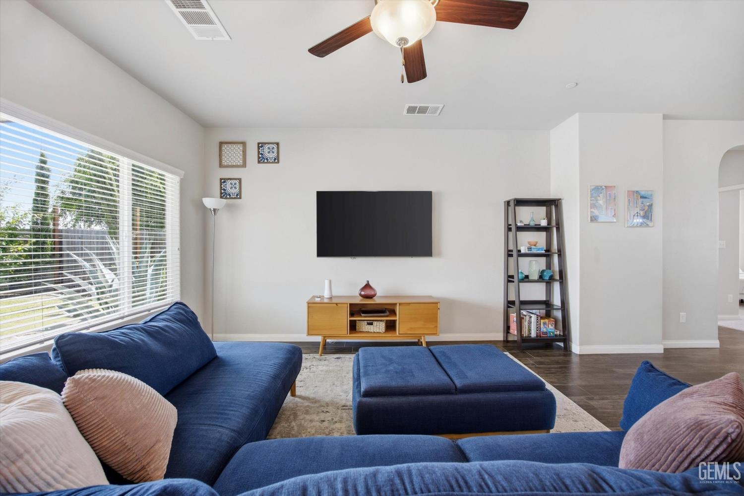 1906 McIntosh Way — photo 19