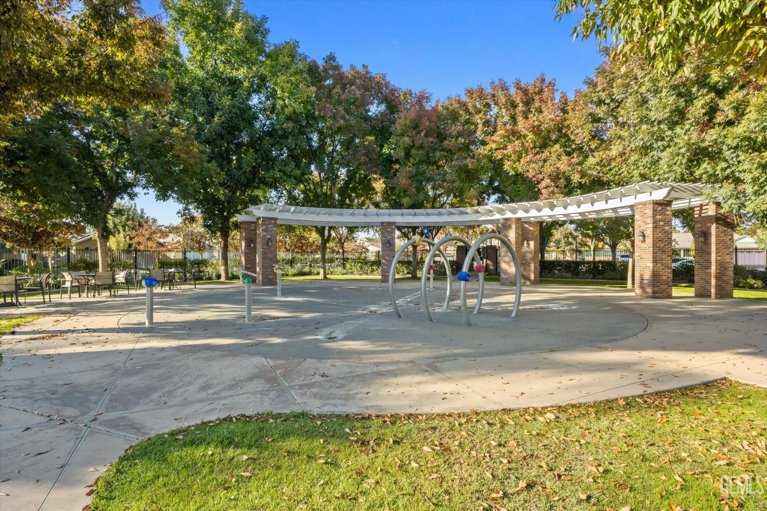 203 White Alder Drive — photo 14