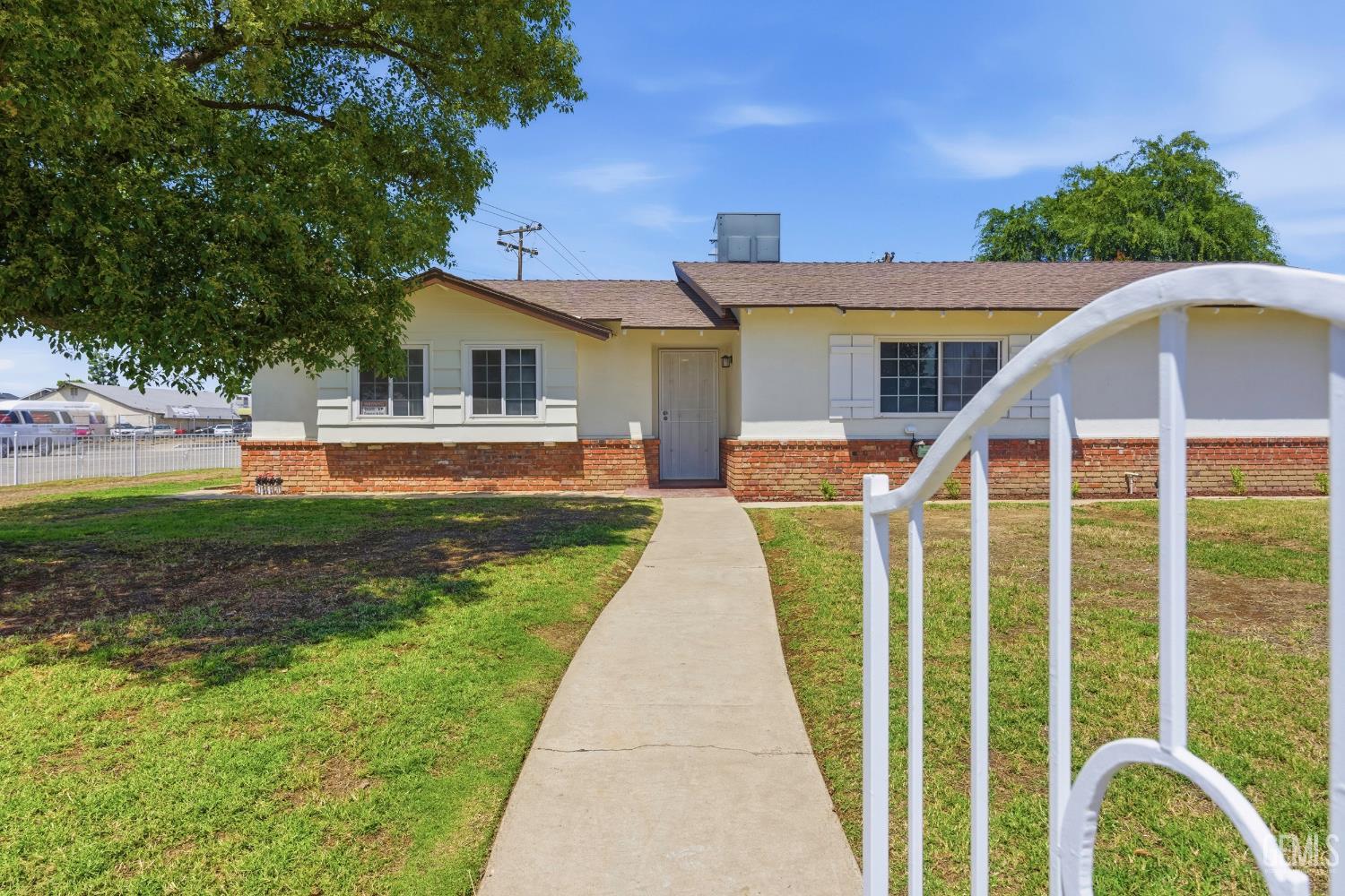 4108 Wood Lane — photo 3