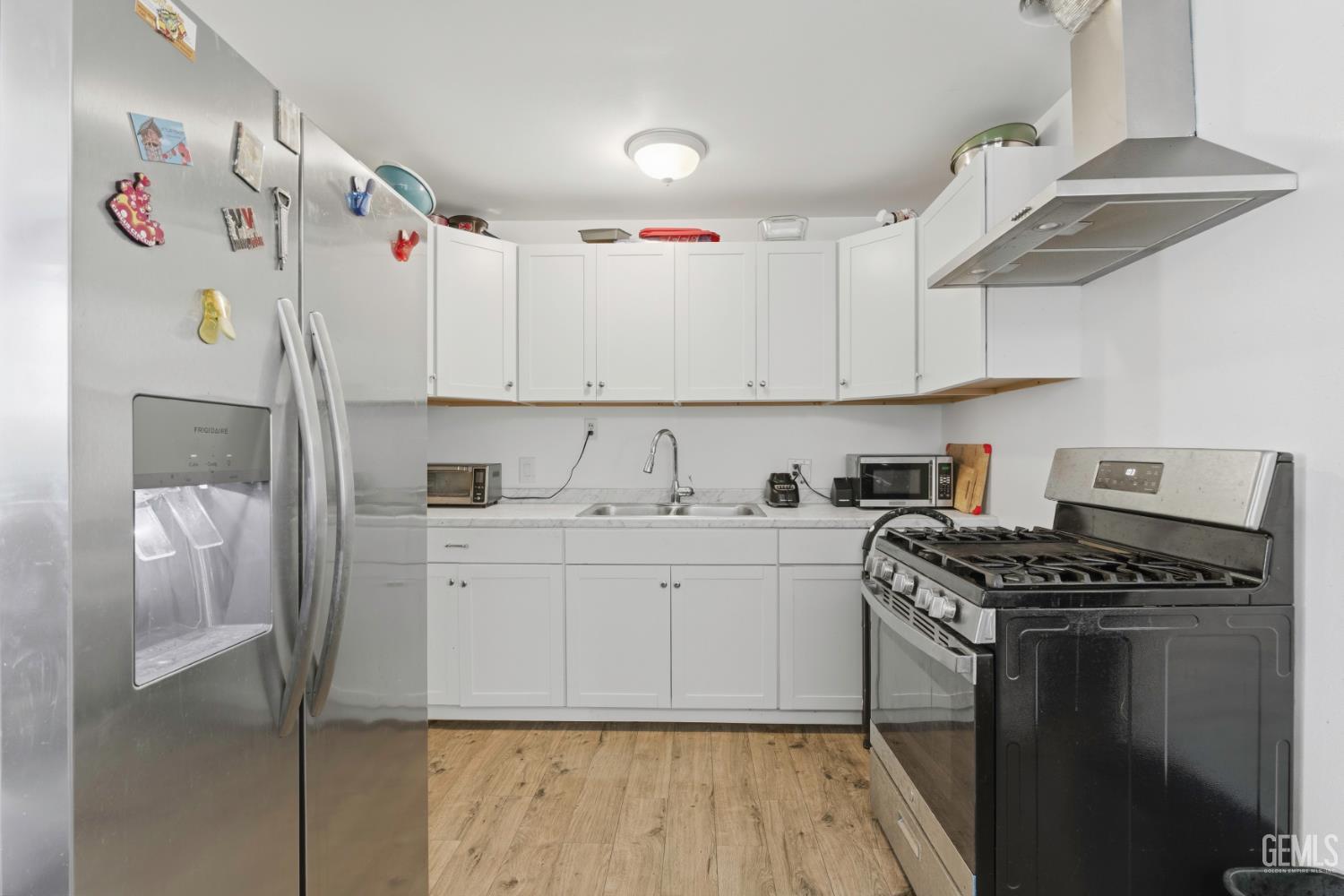 1625 Adrian Street — photo 8