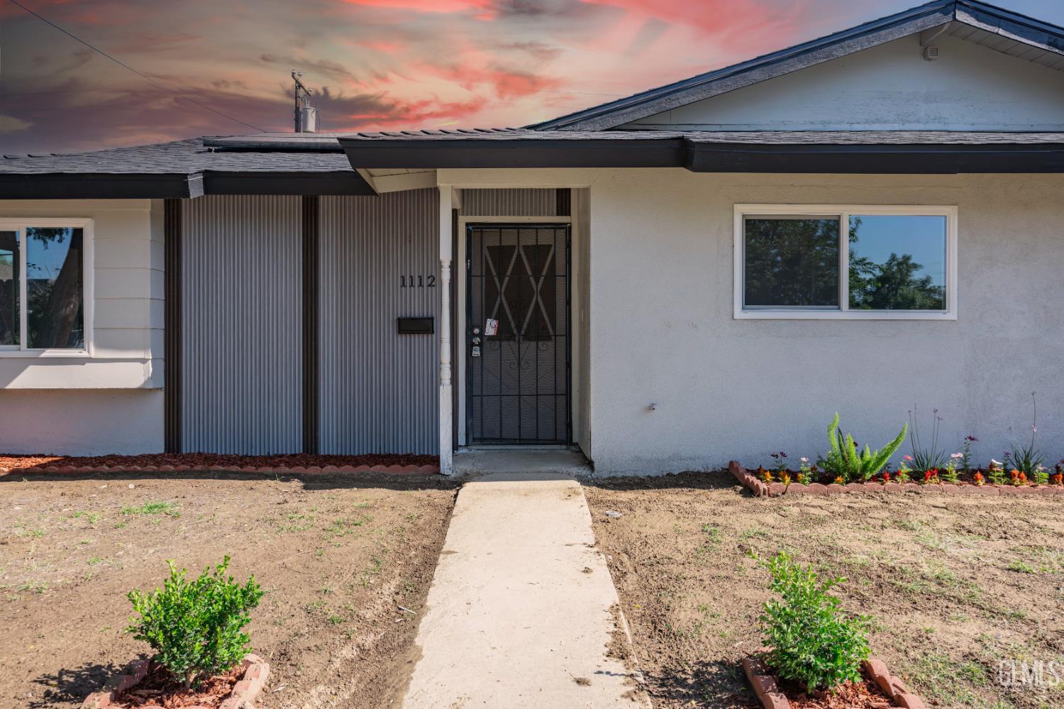 1112 San Vicente Drive — photo 3