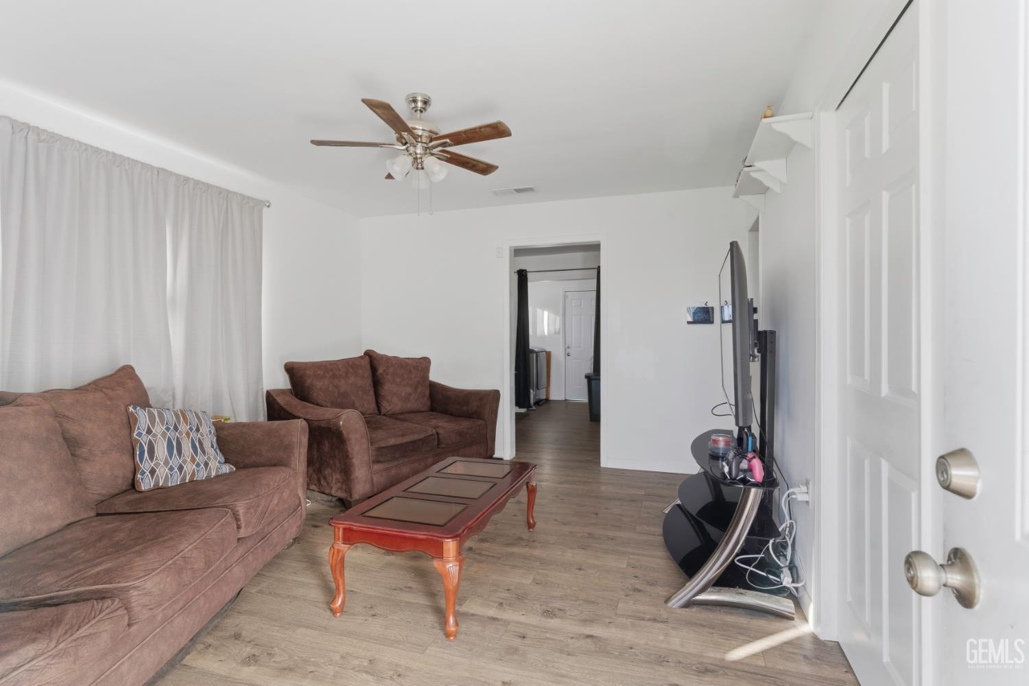 1625 Adrian Street — photo 2
