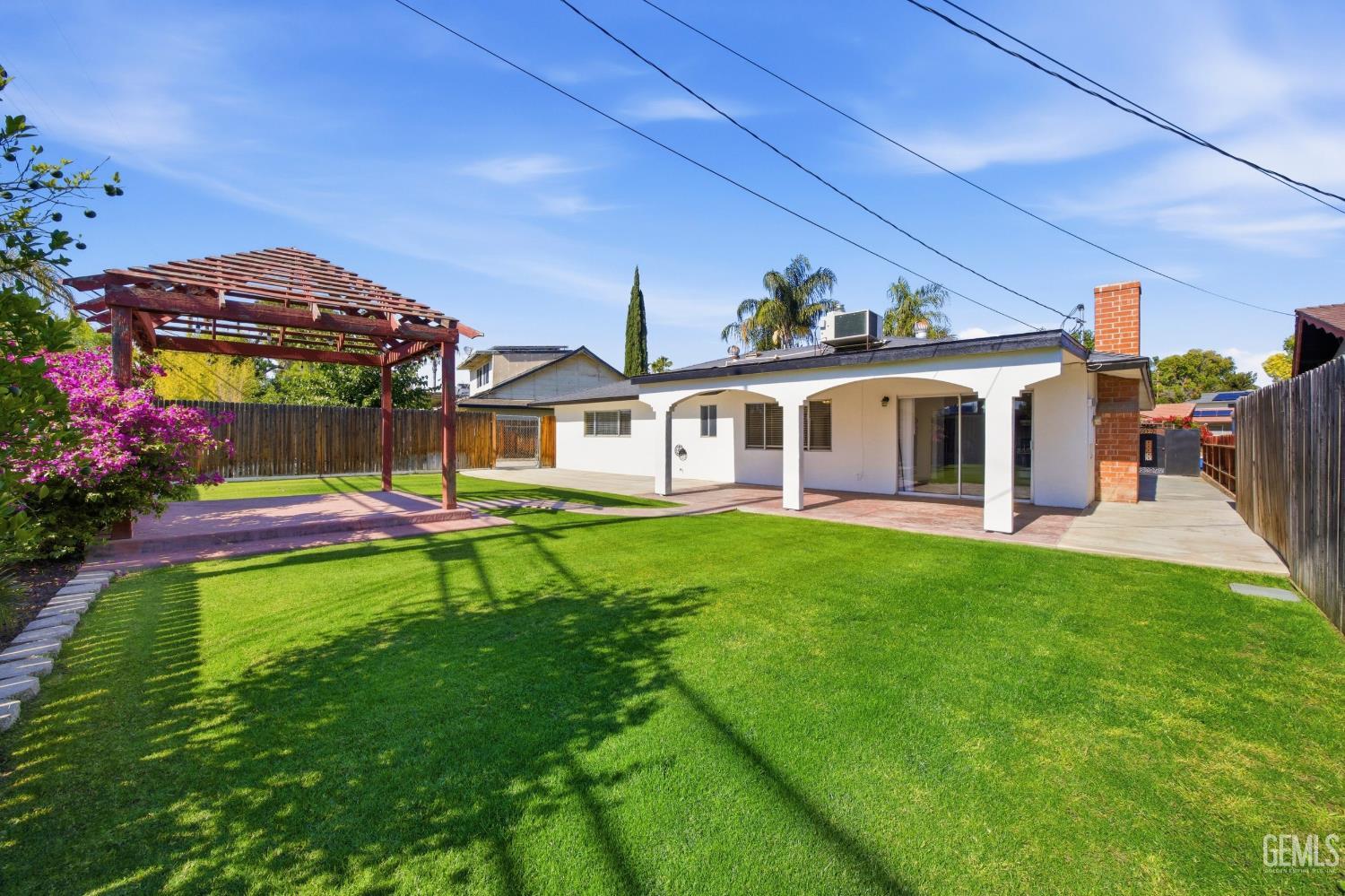 2904 Maywood Drive — photo 18