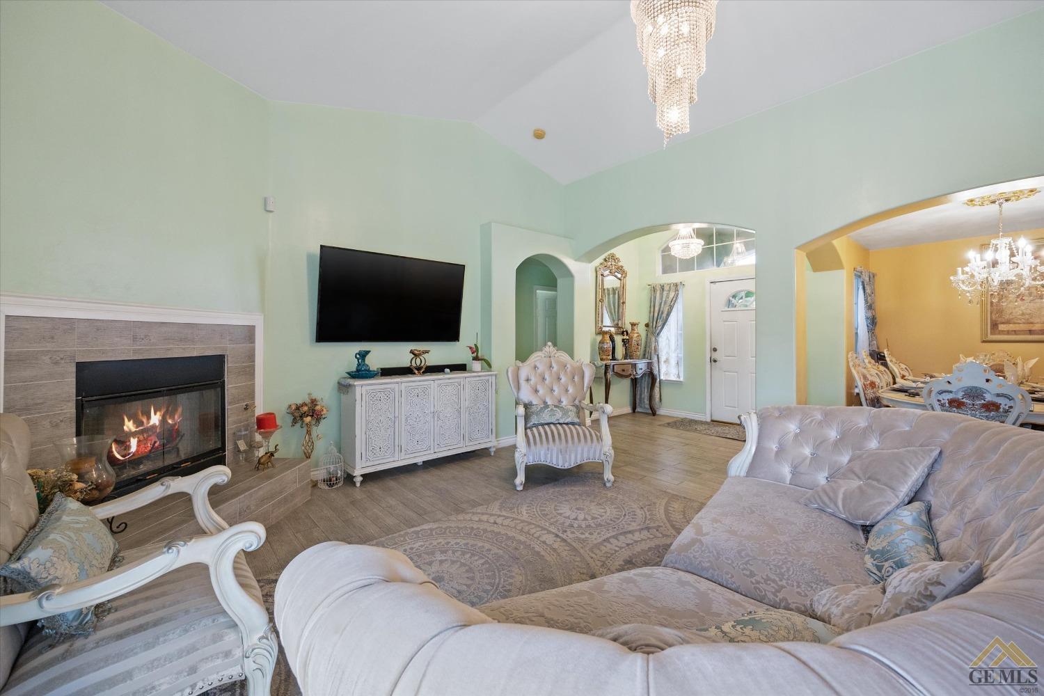 4315 Serene Oak Drive — photo 15