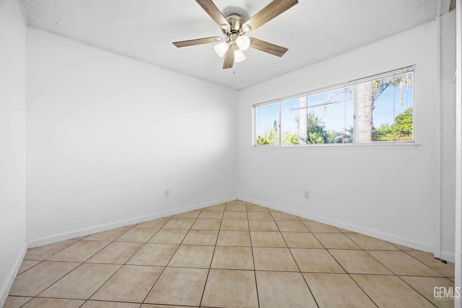 2904 Maywood Drive — photo 14