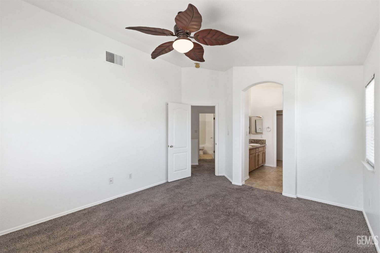 9507 W Goshen Court — photo 36