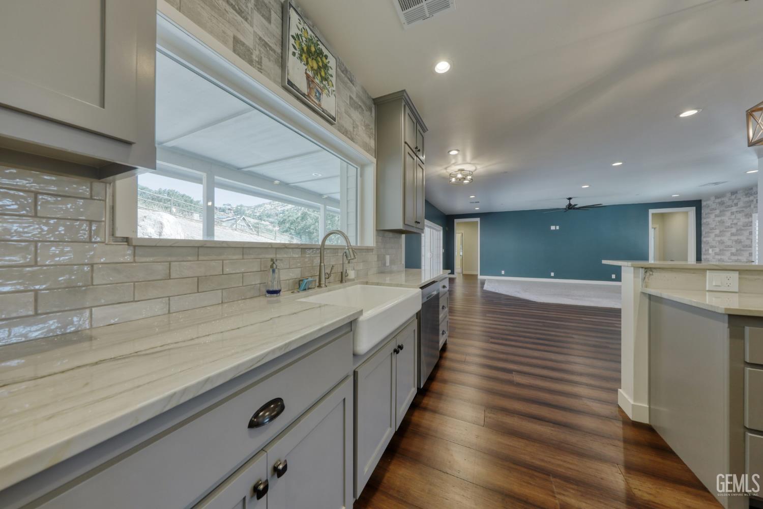 25904 Bear Valley Road — photo 16