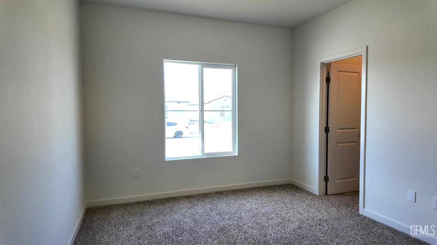 10724 Tatuk Way — photo 10