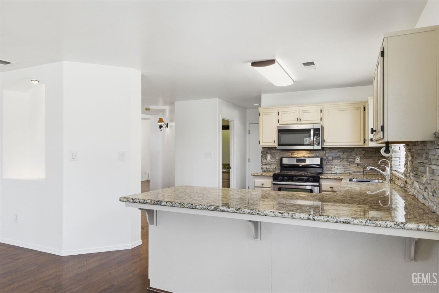 9507 W Goshen Court — photo 22