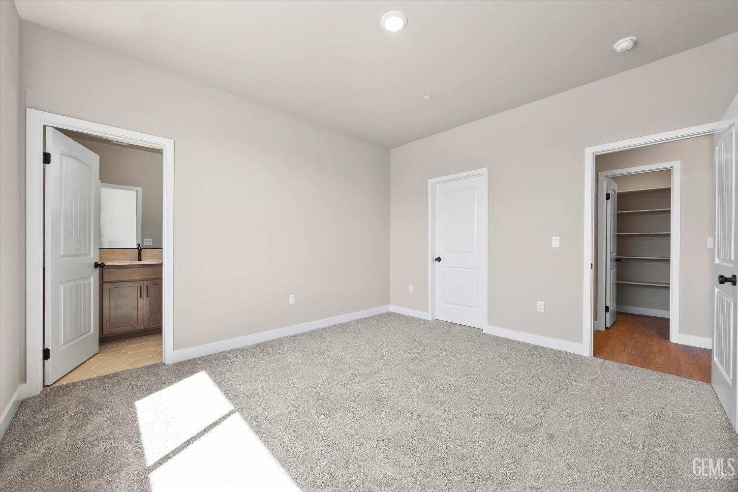7101 Healthland Drive — photo 24