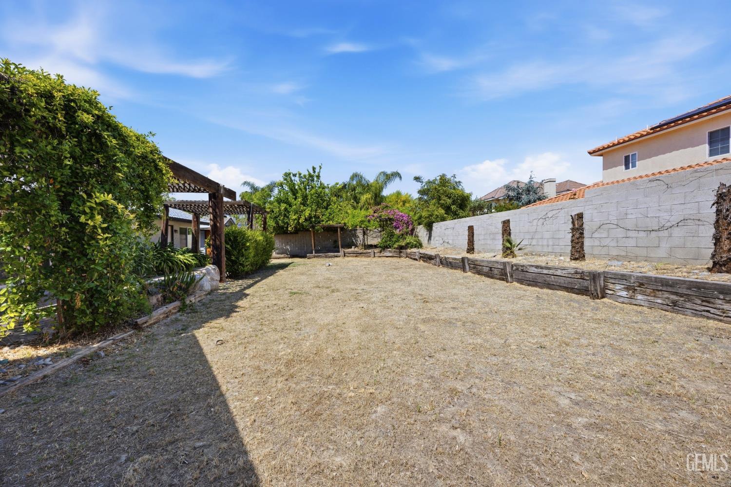 6410 Spring Ridge Drive — photo 24