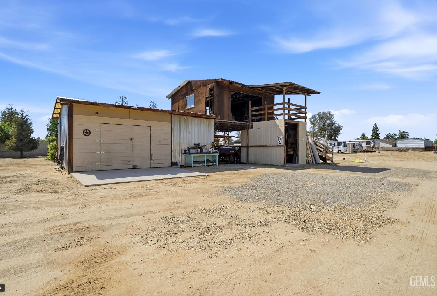 10328 Shellabarger Rd — photo 37