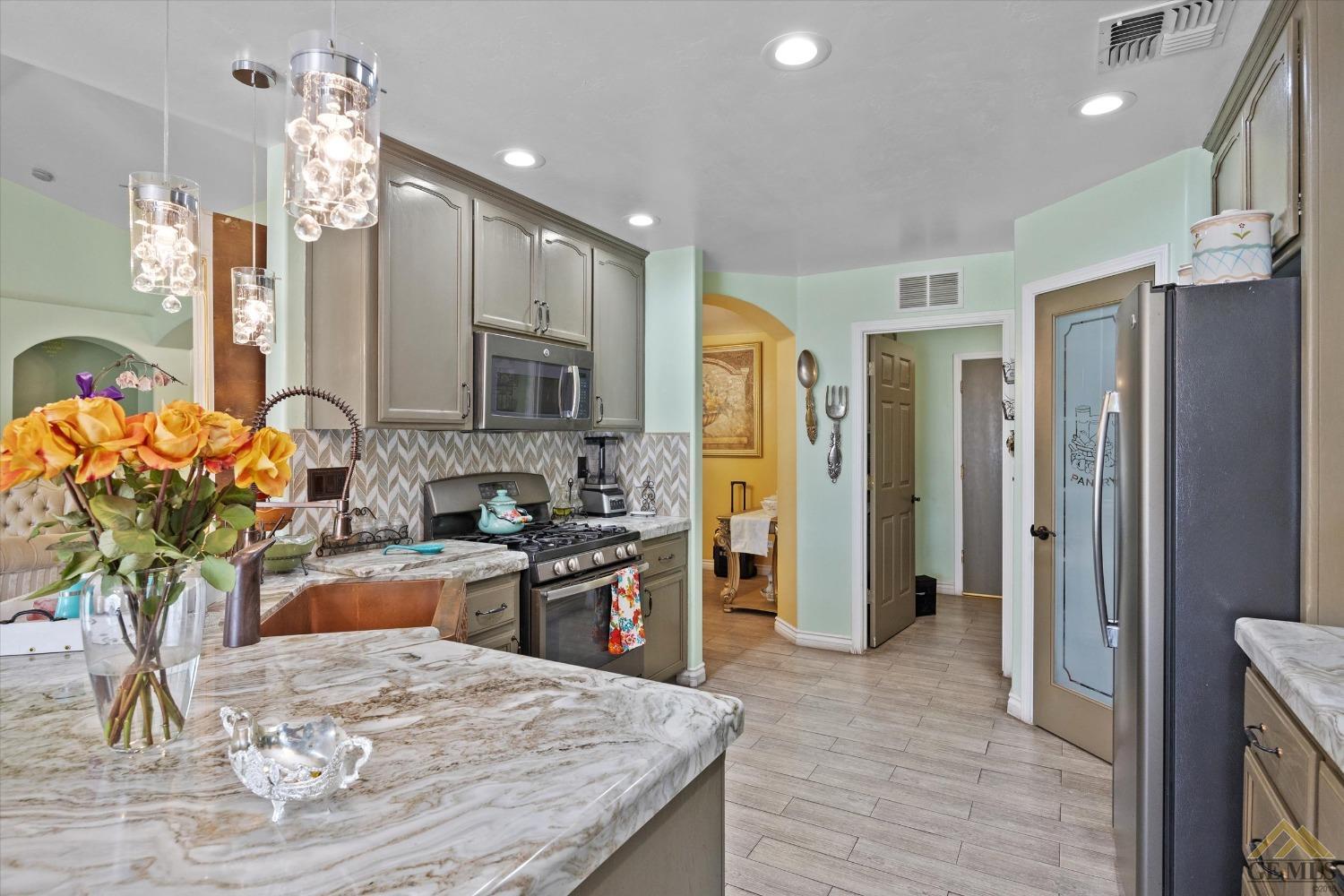 4315 Serene Oak Drive — photo 14