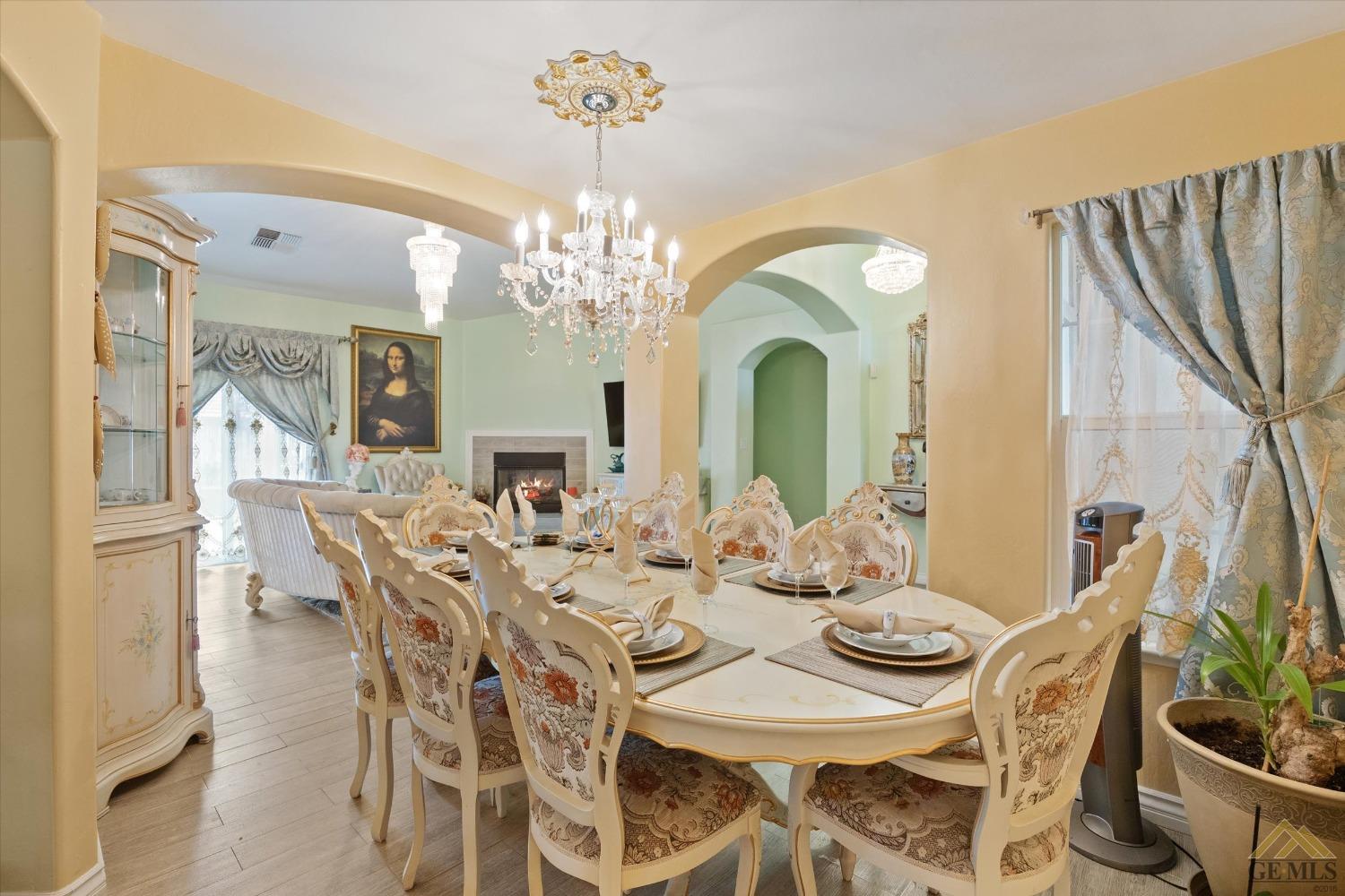 4315 Serene Oak Drive — photo 17
