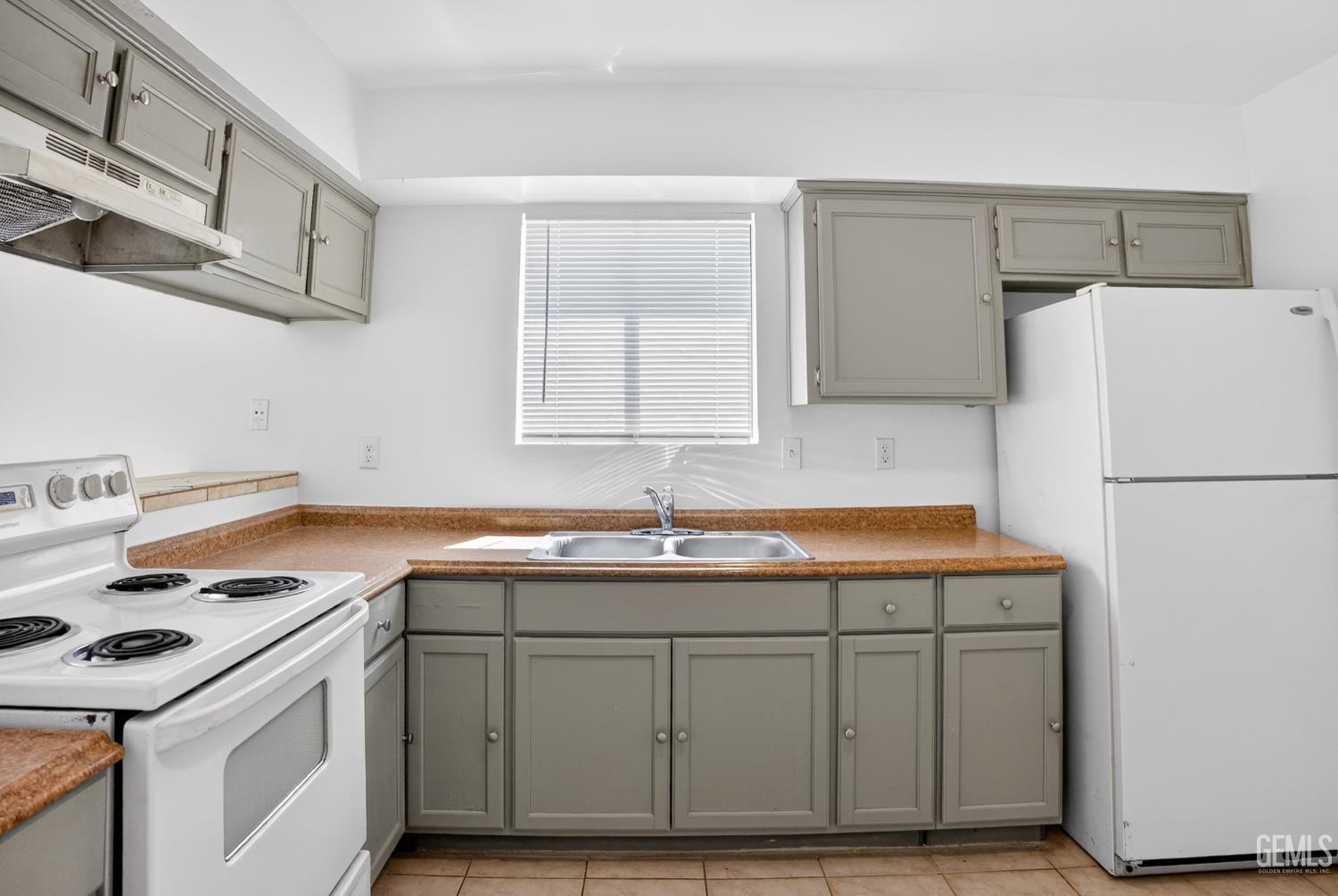 1300 Flower Street — photo 17