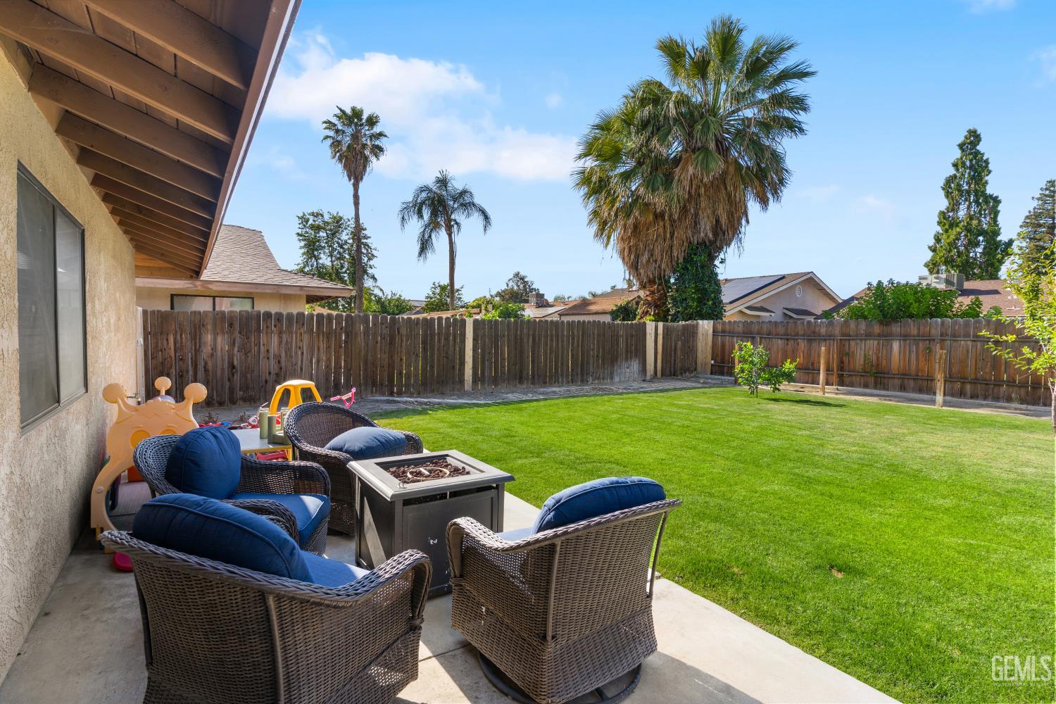 4324 Sugar Cane Avenue — photo 2