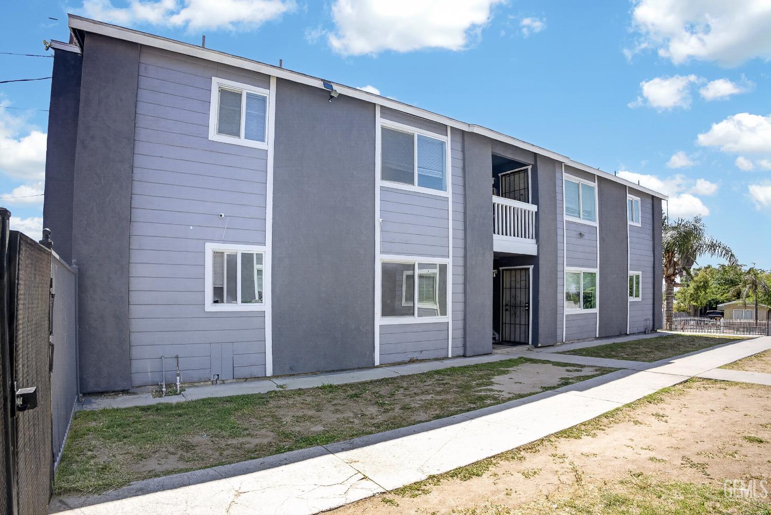 1304 Flower Street — photo 3