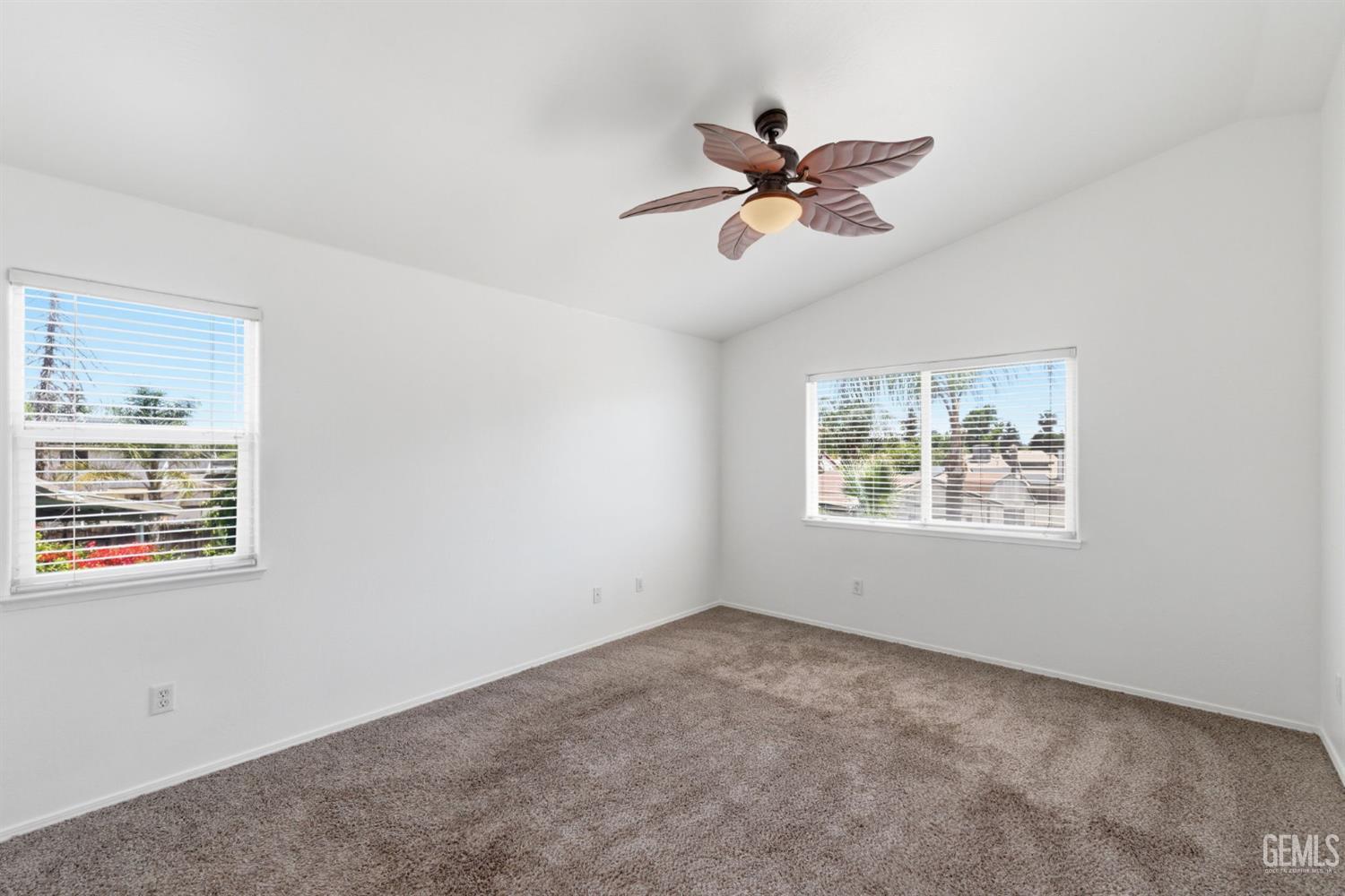 9507 W Goshen Court — photo 33