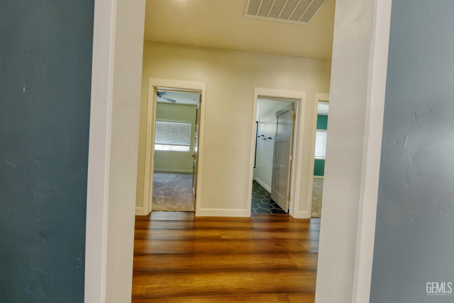 25904 Bear Valley Road — photo 22