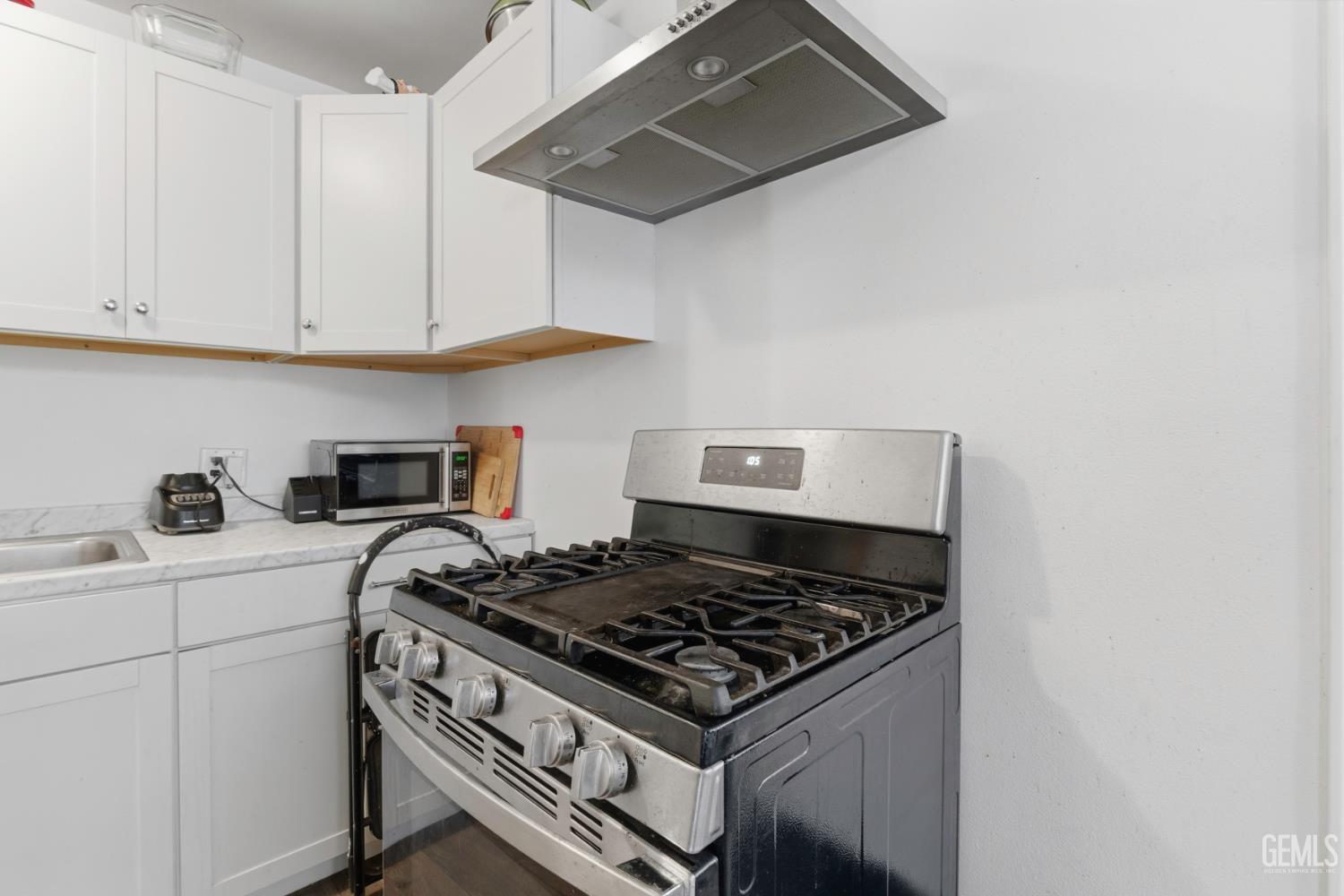 1625 Adrian Street — photo 11