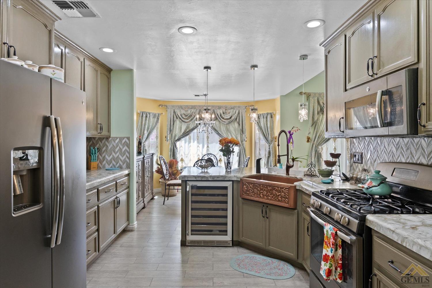 4315 Serene Oak Drive — photo 11